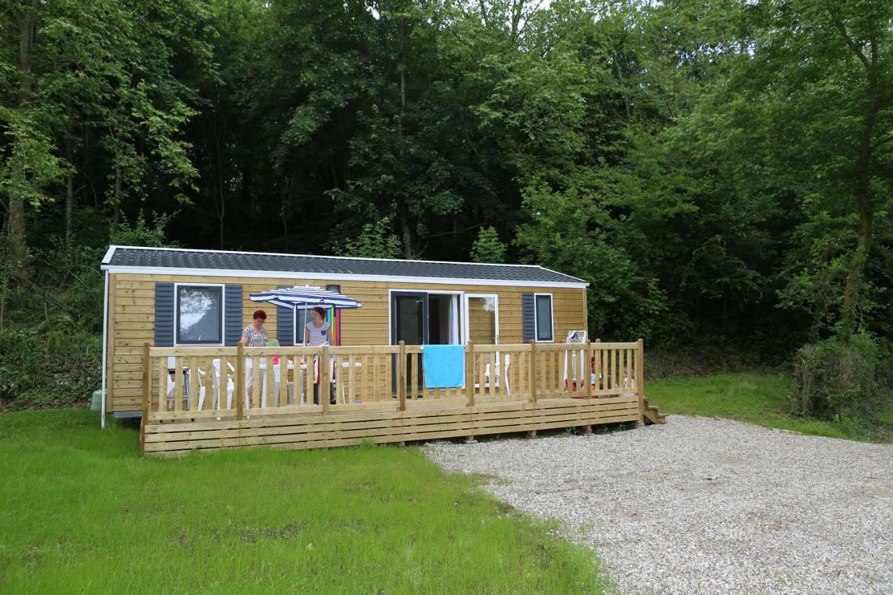 Camping Le Val De Trie Behen Exterior photo